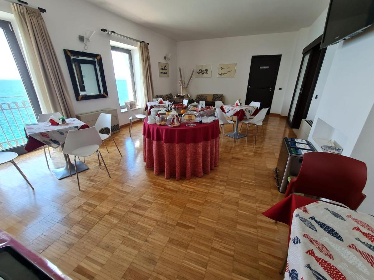 Bed and Breakfast Baja delle Sirene Tarento Exterior foto