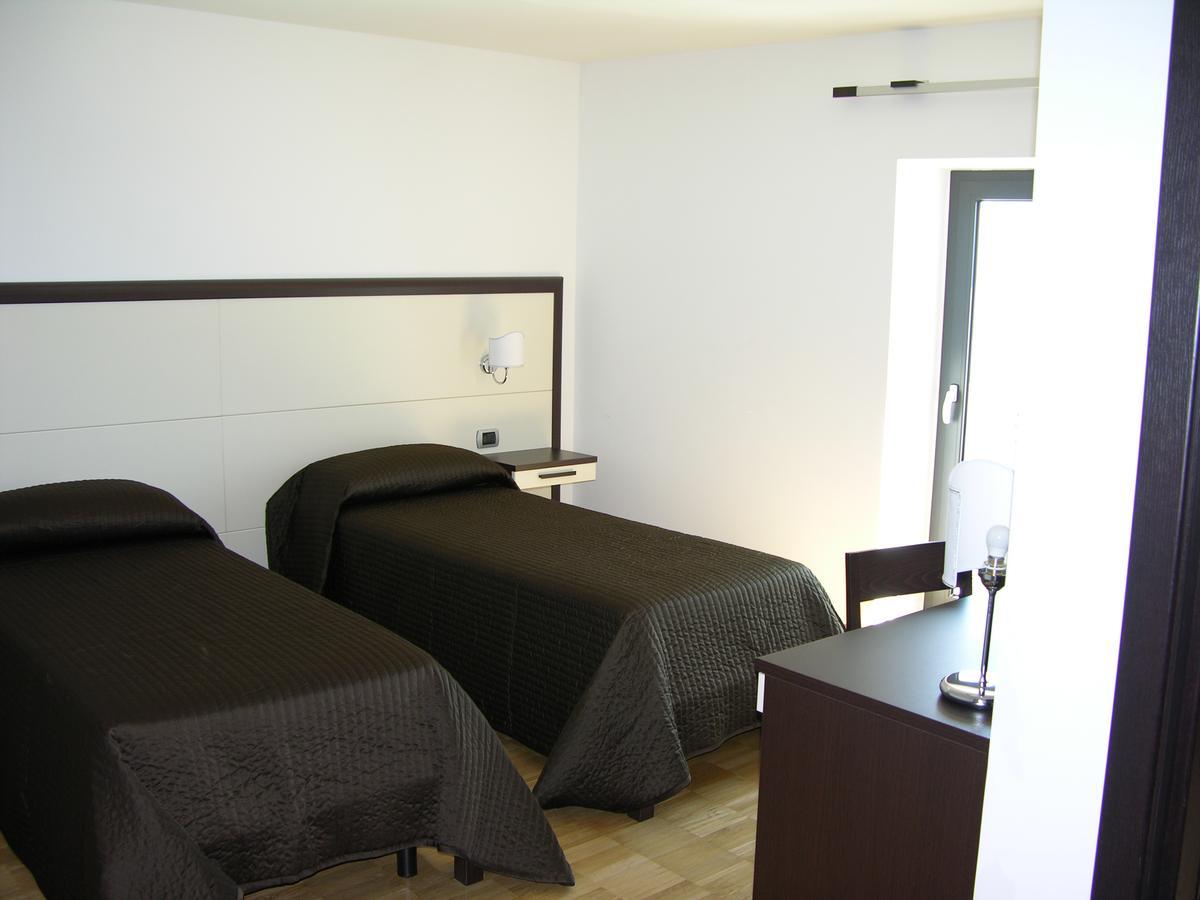 Bed and Breakfast Baja delle Sirene Tarento Exterior foto